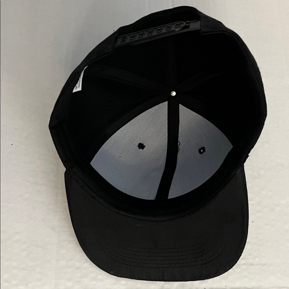 Poly Drip snap back hat - Picture 3 of 5